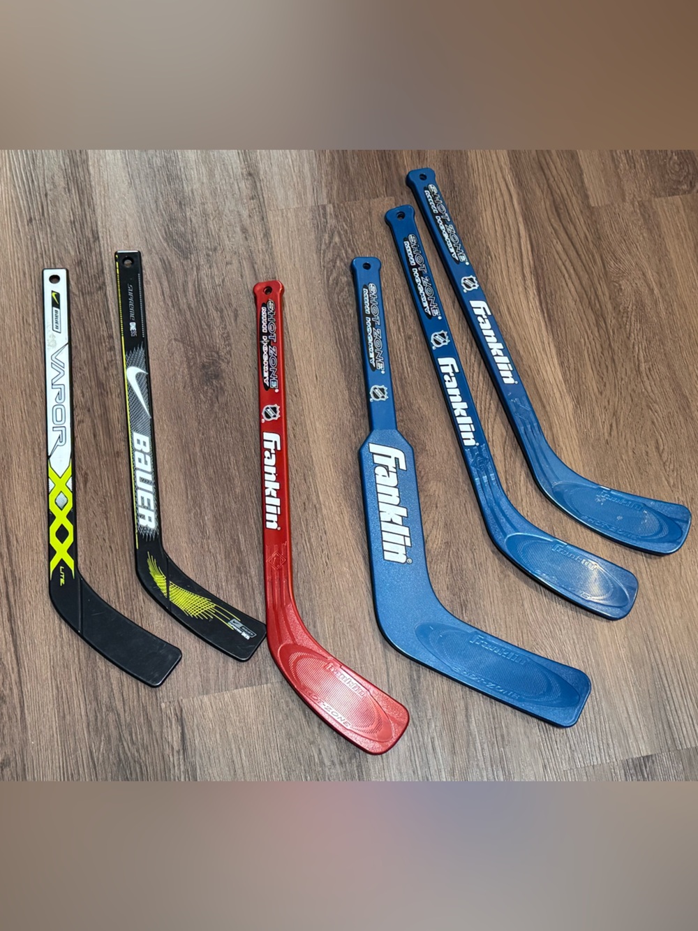 Set of 6 mini hockey sticks baby / toddler size Franklin NHL Bauer